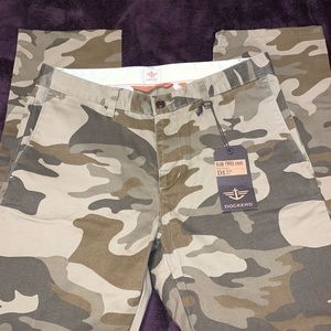 DOCKERS CAMO JEANS